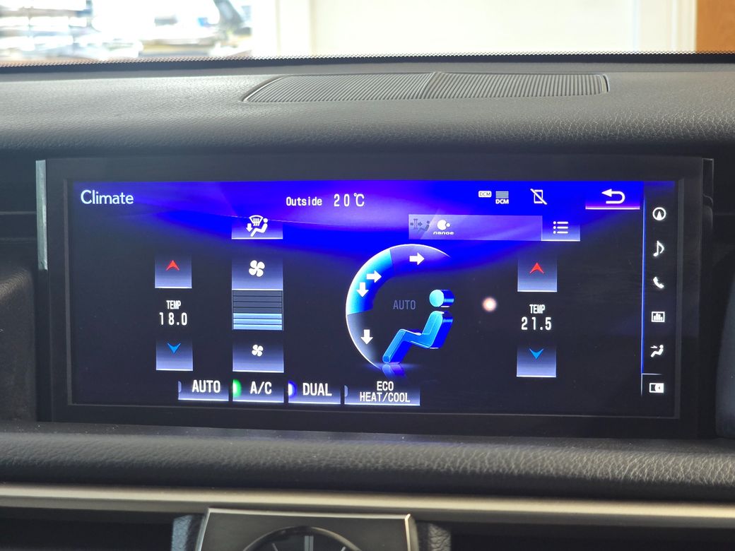 2019 Lexus IS 300h