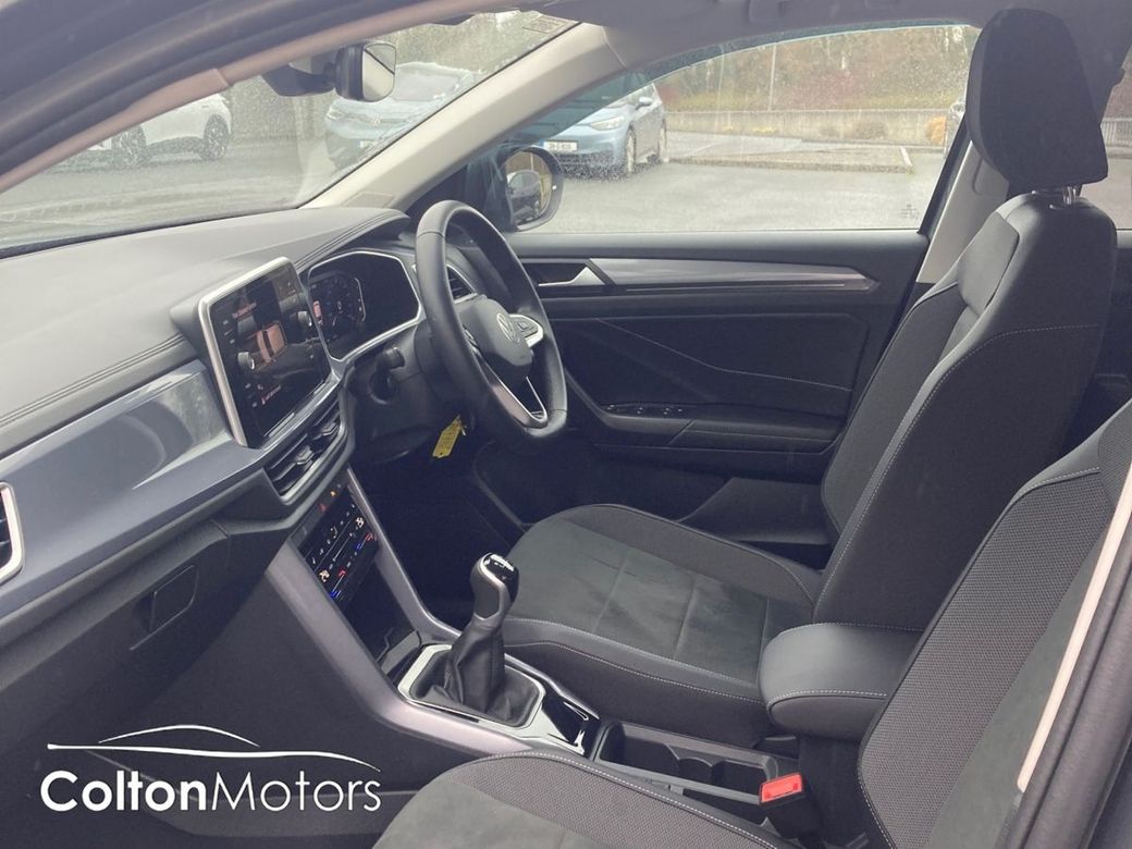 2025 Volkswagen T-Roc