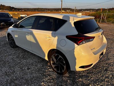 2016 Toyota Auris