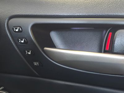 2019 Lexus IS 300h