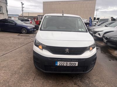 2022 Peugeot Partner