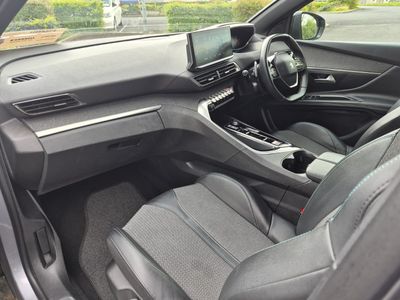 2023 Peugeot 3008