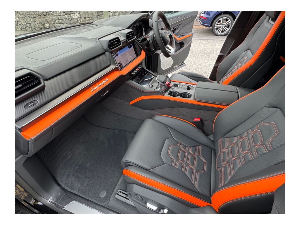 2025 Lamborghini Urus