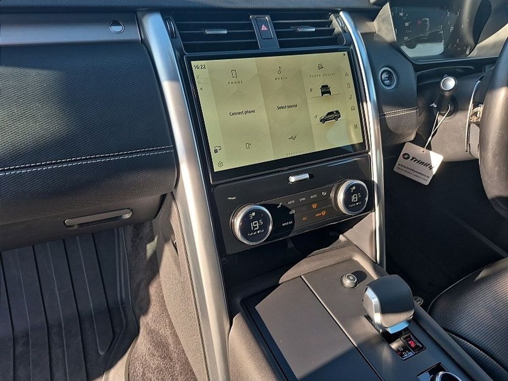 2024 Land Rover Discovery