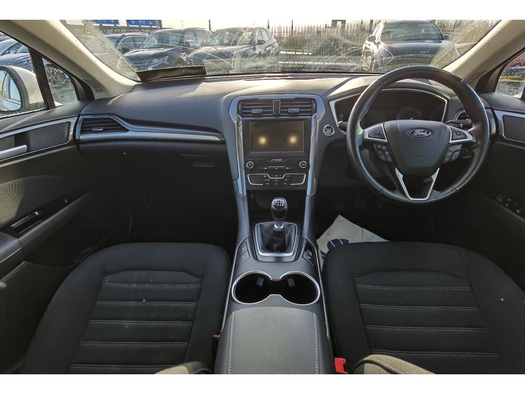 2021 Ford Mondeo