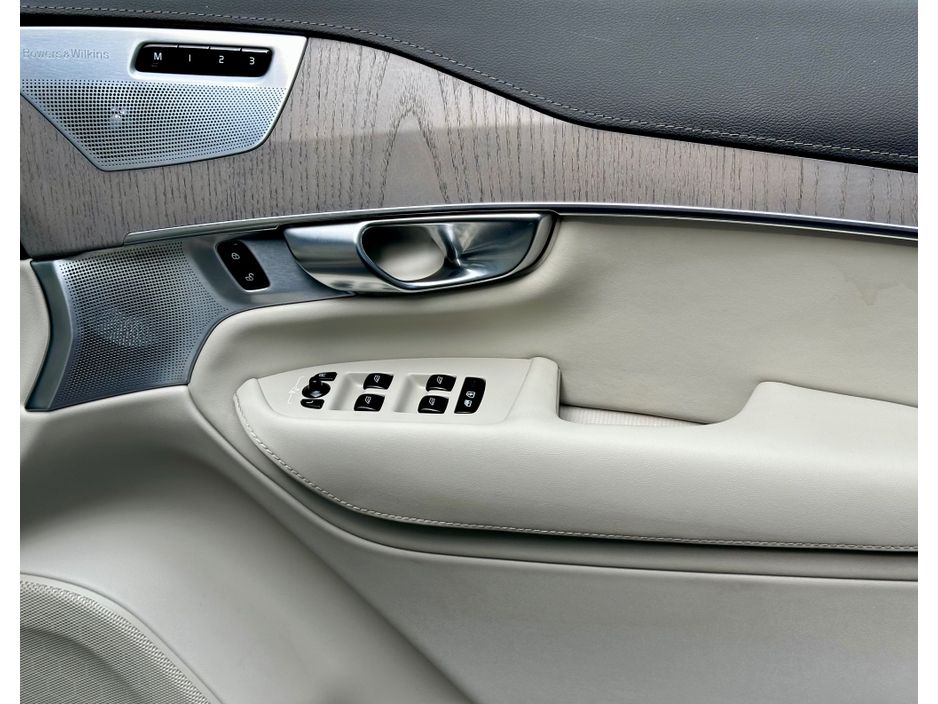 2024 Volvo XC90
