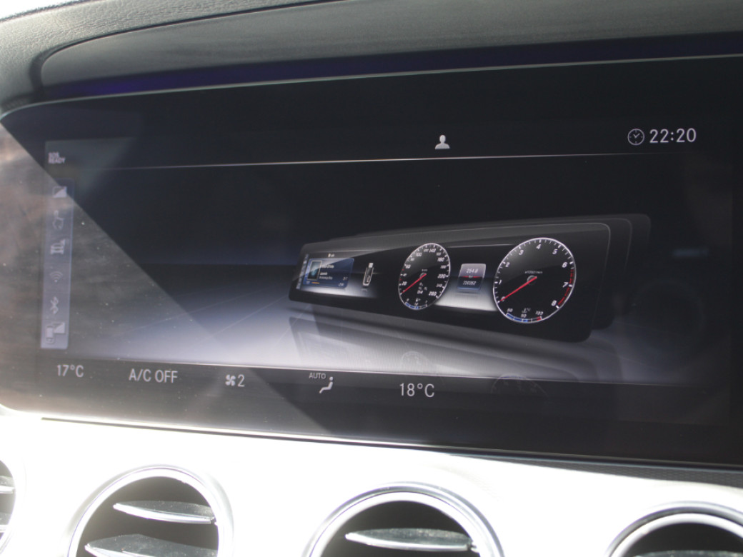 2020 Mercedes-Benz E 220