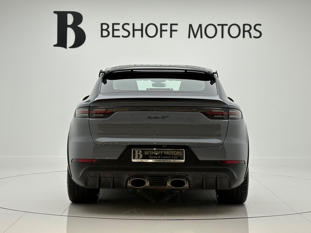 2023 Porsche Cayenne
