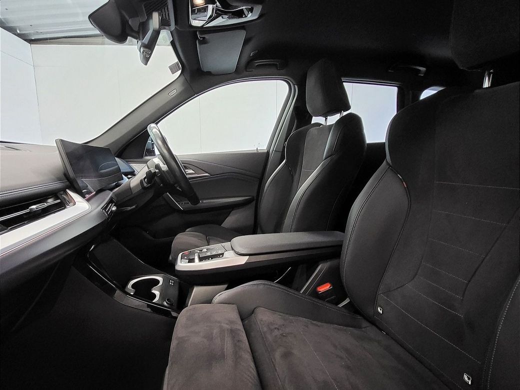 2023 BMW X1
