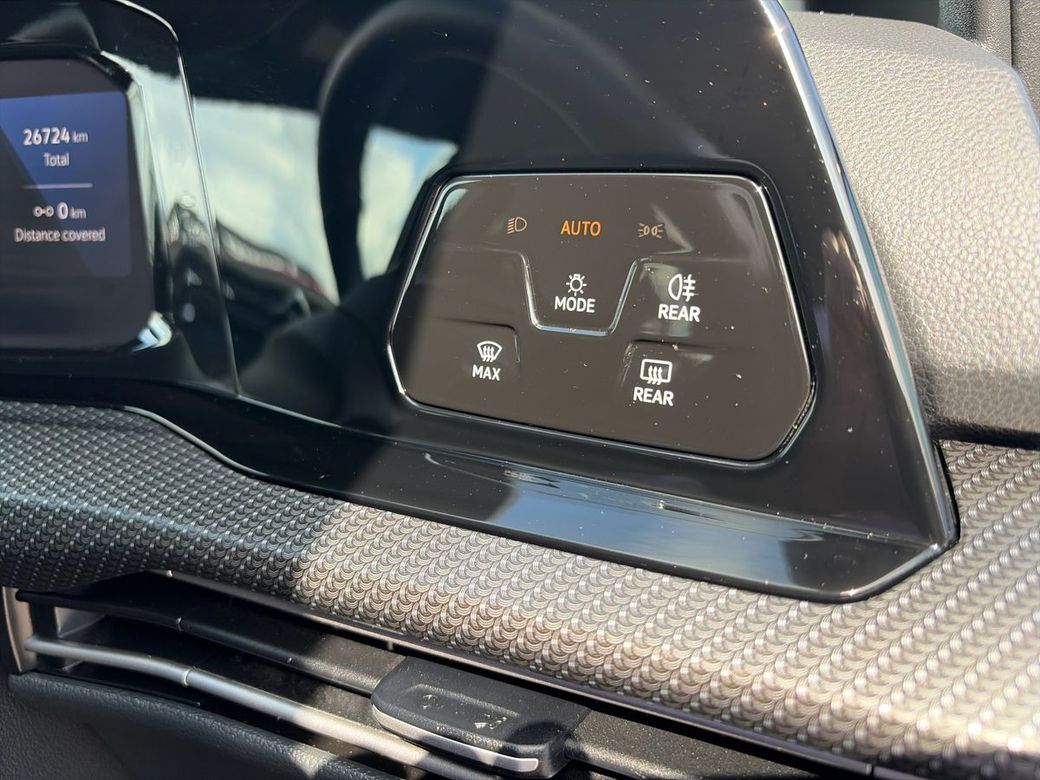 2024 Volkswagen Golf