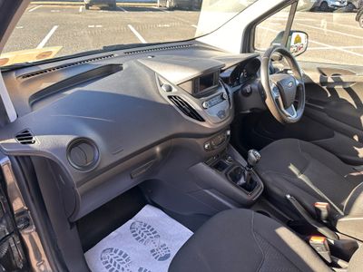 2021 Ford Transit Courier