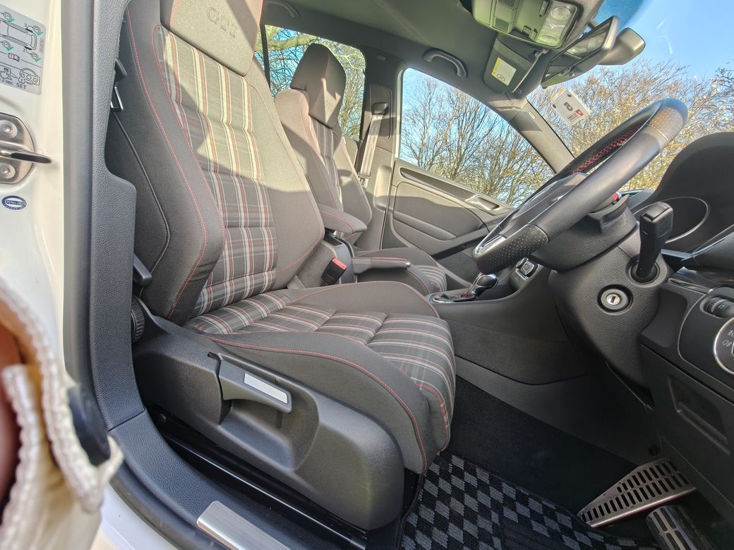 2012 Volkswagen Golf