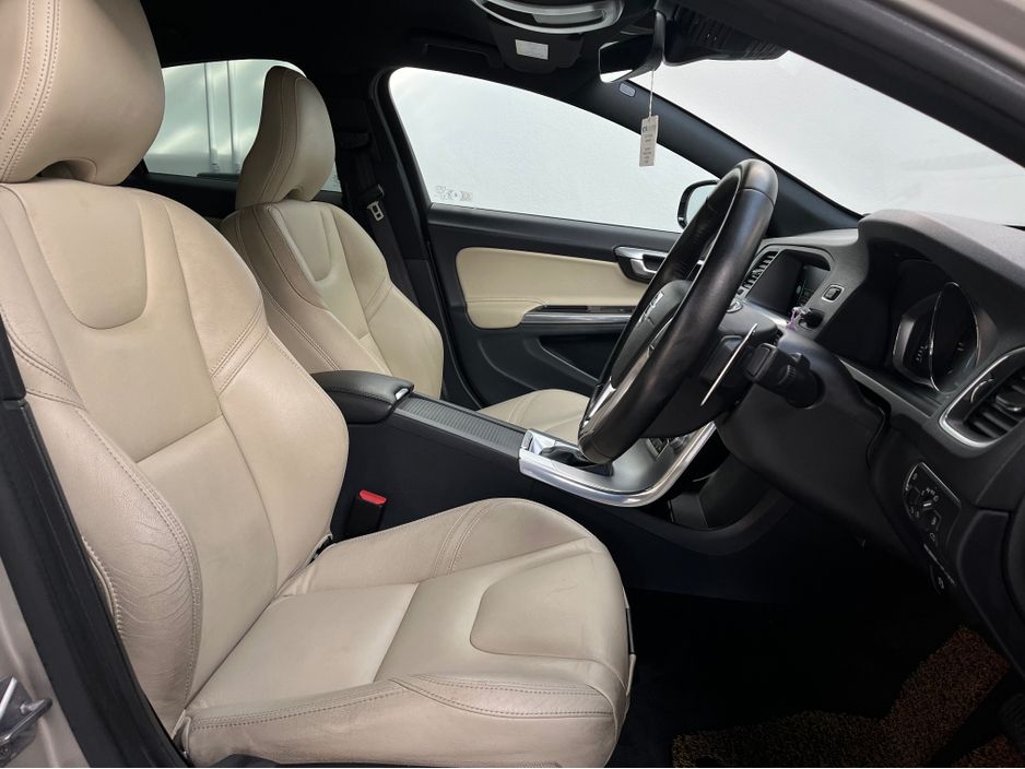 2016 Volvo S60