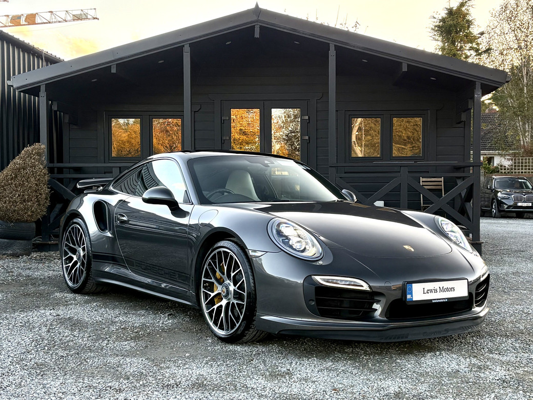 2015 Porsche 911