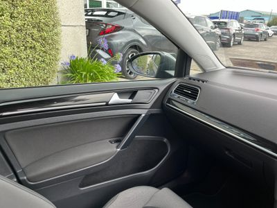 2018 Volkswagen Golf