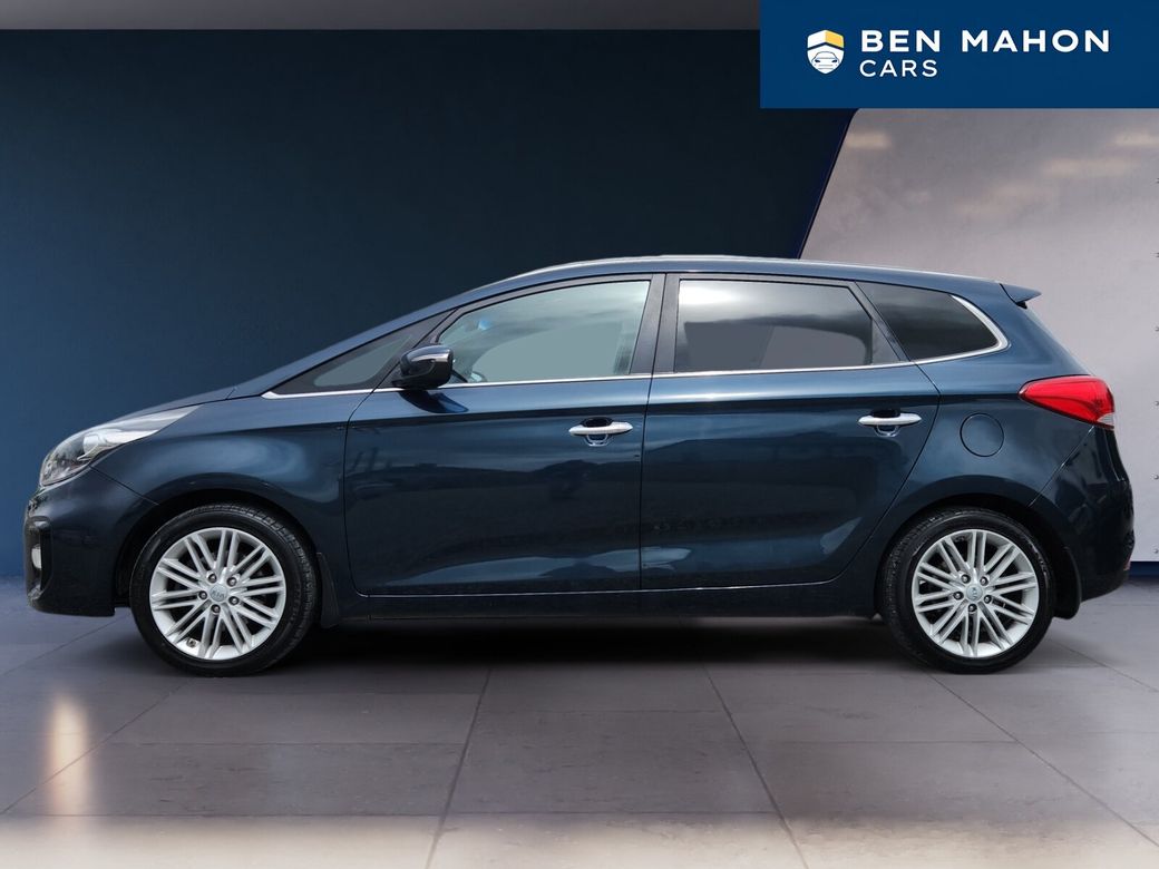 2017 Kia Carens
