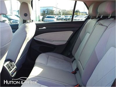 2024 Volkswagen Golf