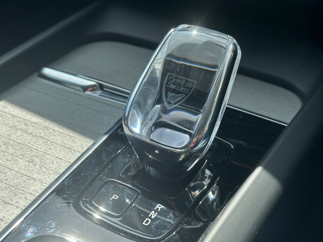 2025 Volvo XC60