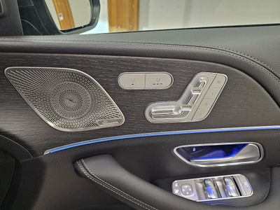 2025 Mercedes-Benz GLE Class