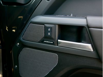 2024 Land Rover Defender 110