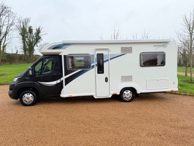 2016 BAILEY APPROACH  AUTOGRAPH 745 R.H.D LOW PROFILE 