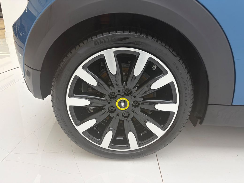 2024 Mini Hatch