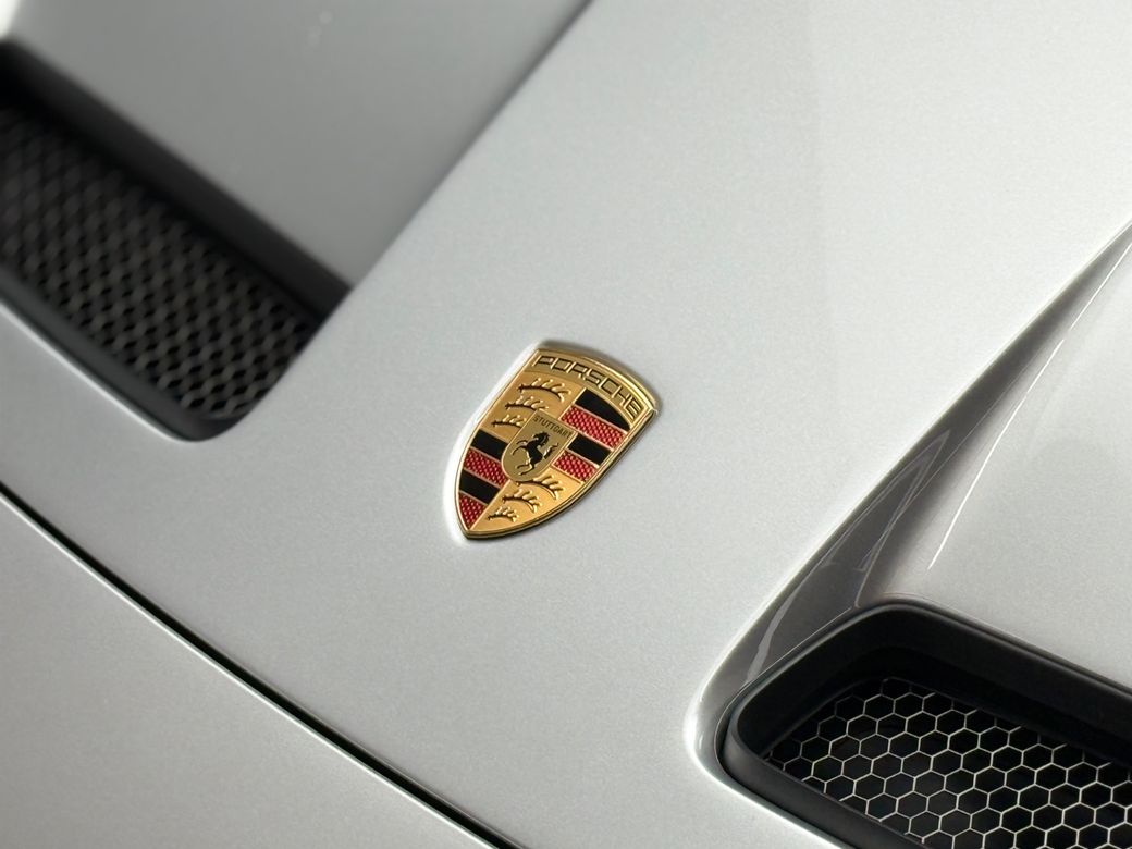 2026 Porsche 911