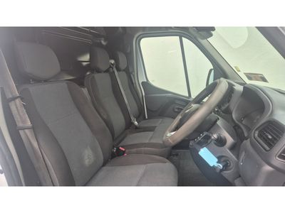 2020 Renault Master