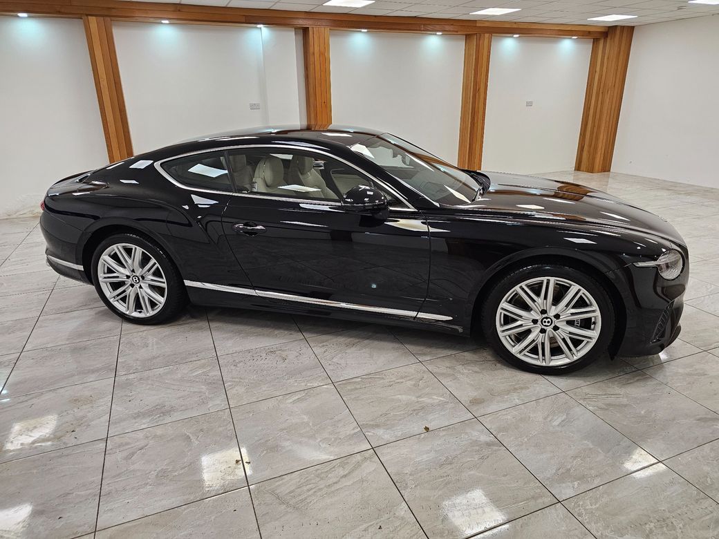2025 Bentley Continental