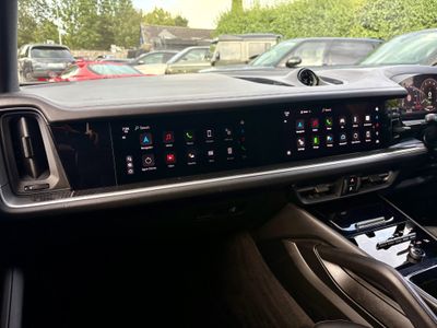 2023 Porsche Cayenne