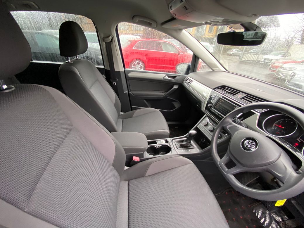 2016 Volkswagen Touran