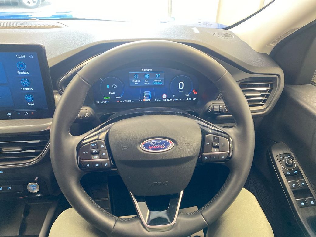 2025 Ford Kuga