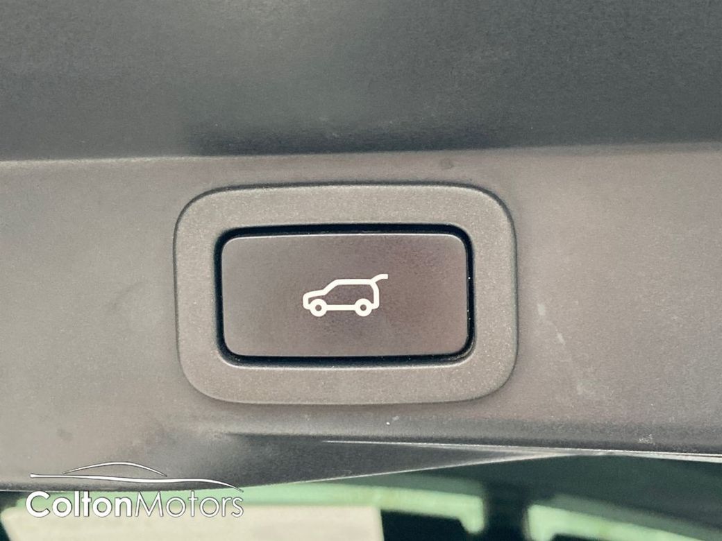 2020 Land Rover Range Rover Sport