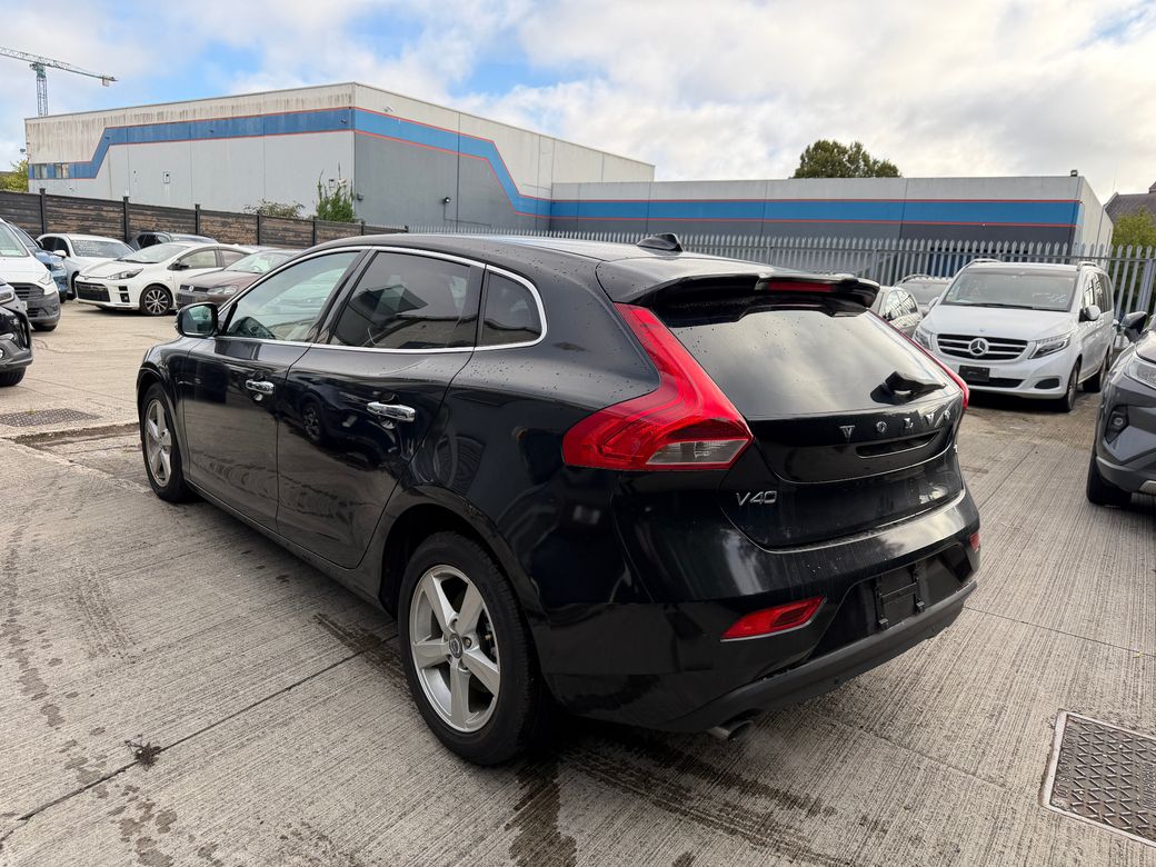 2014 Volvo V40