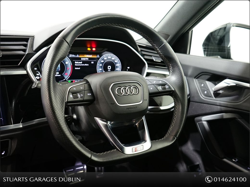 2022 Audi Q3