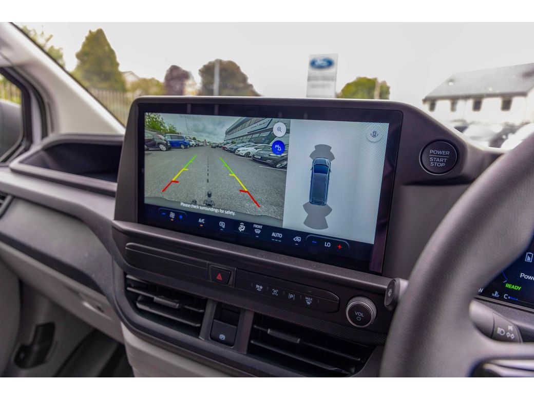 2025 Ford Transit Custom