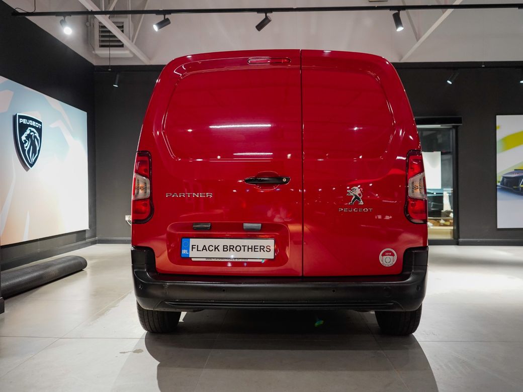2019 Peugeot Partner