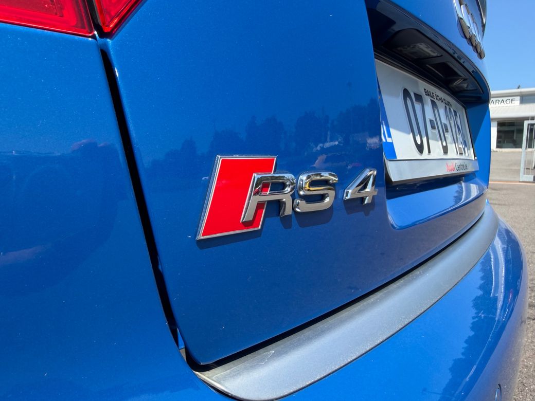 2007 Audi RS4