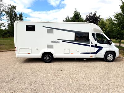 2017 SWIFT ESCAPE 684 LOW PROFILE R.H.D