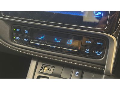 2016 Toyota Auris
