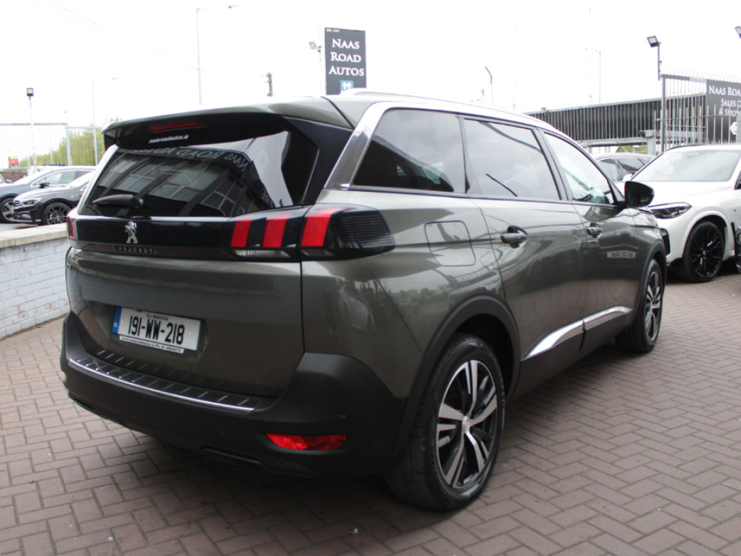 2019 Peugeot 5008