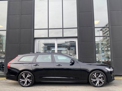 2023 Volvo V90