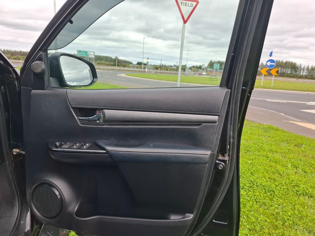 2022 Toyota Hilux