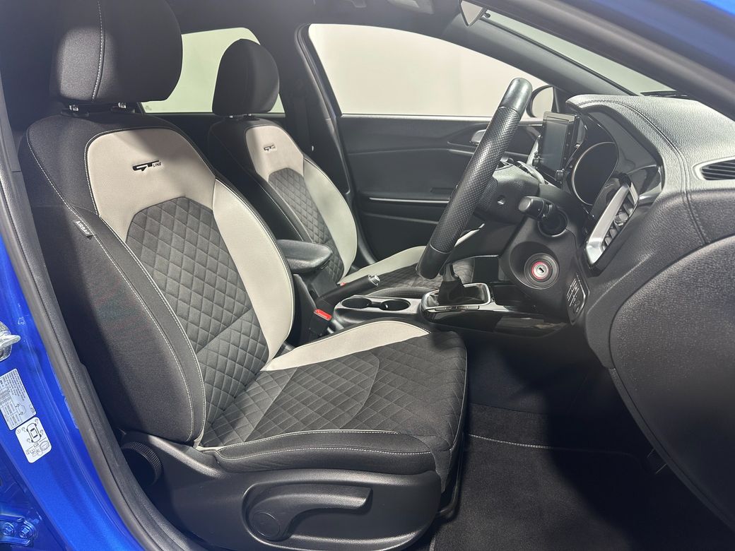 2021 Kia Ceed