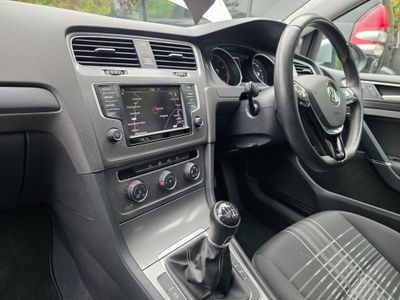 2016 Volkswagen Golf