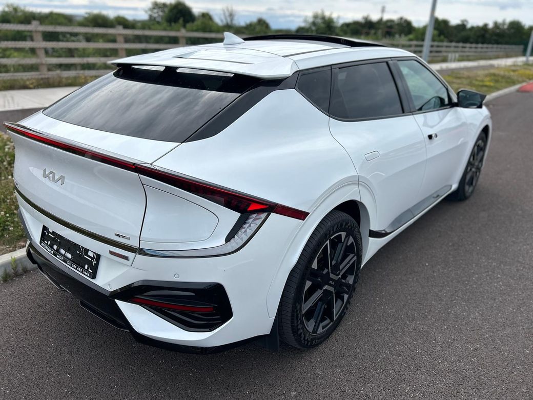 2025 Kia EV6