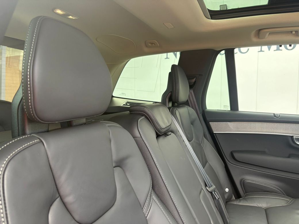 2025 Volvo XC90