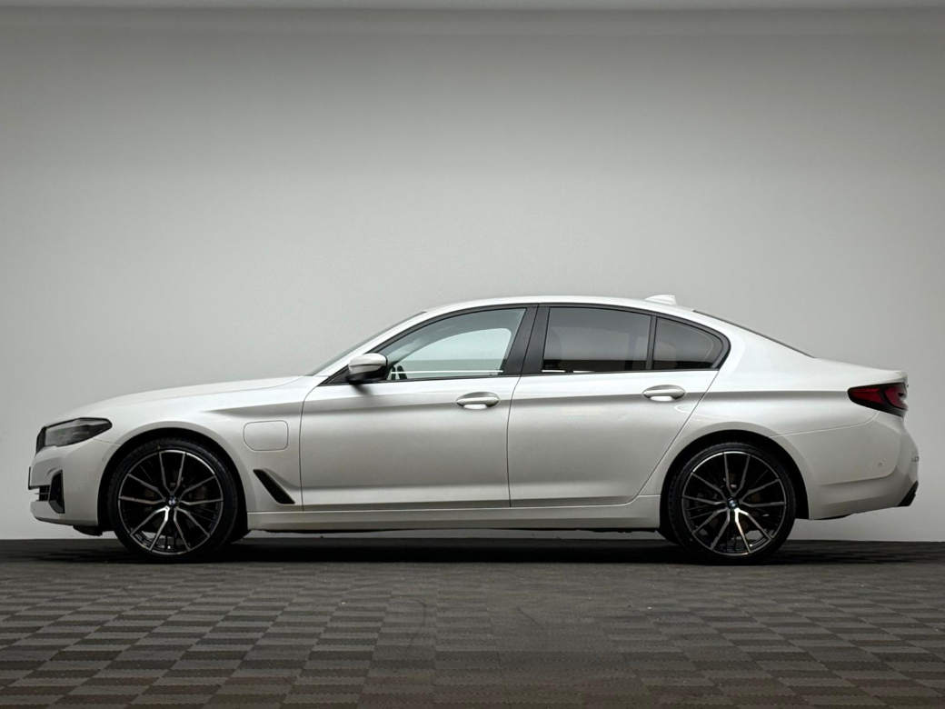 2021 BMW 5 Series
