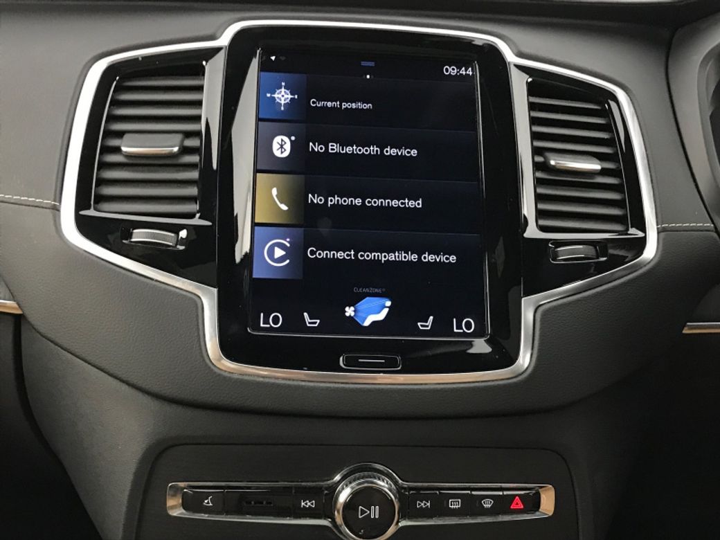 2022 Volvo XC90