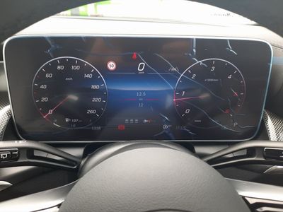 2025 Mercedes-Benz GLC Class